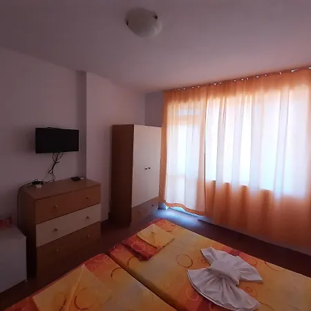 Malkata Stopanka 2*